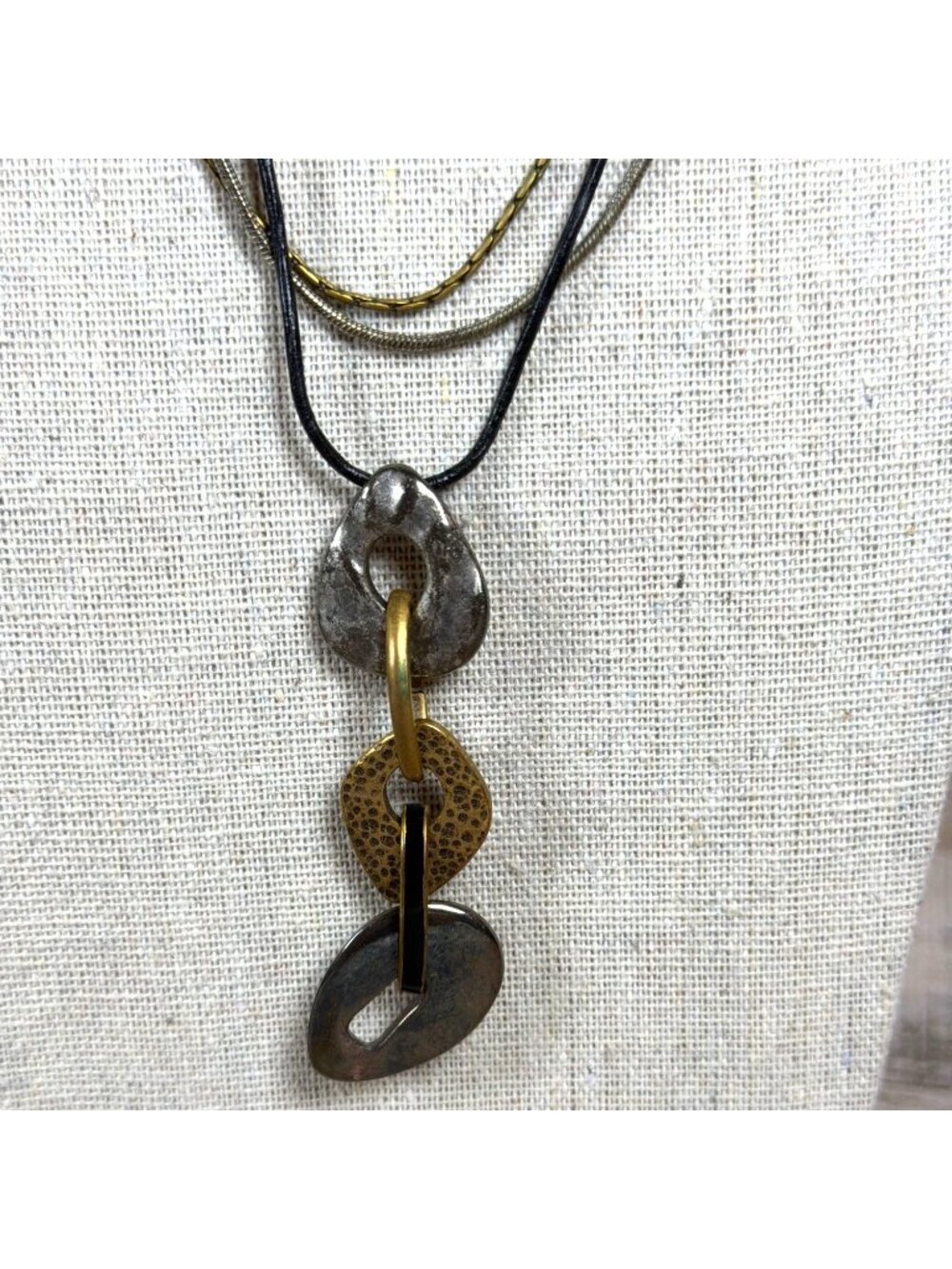 VTG Chicos Brutalist Metal Adjustable 3 Cord Necklace Gold Silver Boho Pendant - Picture 2 of 13